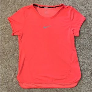 Nike Aeroreact Running Shirt Size Medium Shirt